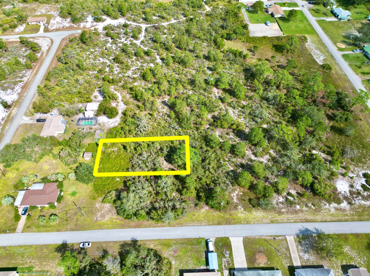 Residential .25 Acre Lot nearby 27 Lakes and minutes to Boat Ramp
