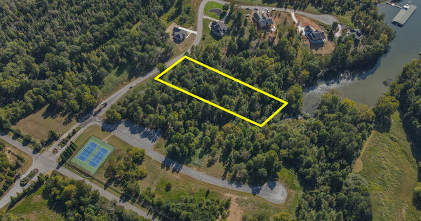 .81 acre Lake view Lot in Lakeside Community-Watts Bar Lake Boat Slip